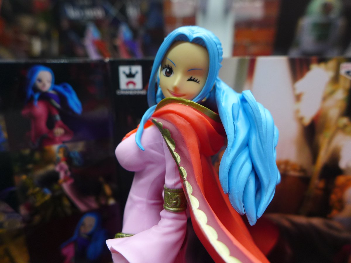 マンガ倉庫大分東店アミューズ בטוויטר おはこんばんちわわ W ﾉ 本日も新しい景品をご紹介 まずはワンピースより ネフェルタリ ビビ王女 ２年後の凛々しくなって再登場です 色々大きくなりましたね