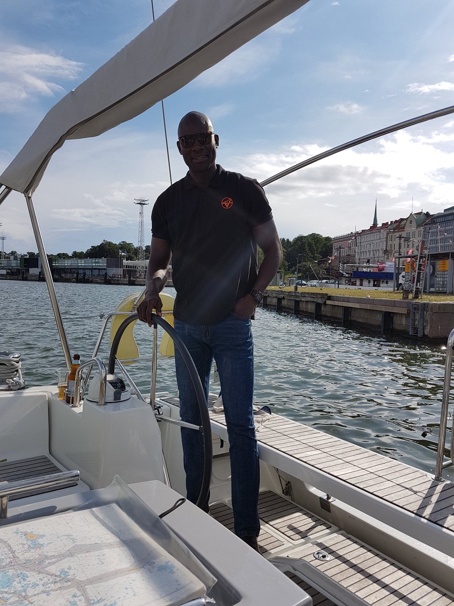 <a href="/WeBridgeOy/">WeBridgeOy</a> I was captain for a few seconds then back to being 4th mate :)