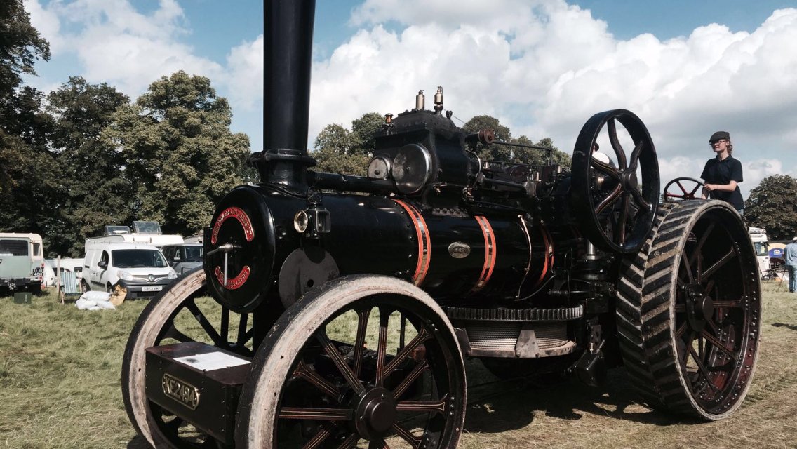 The <a href="/ShrewSteamRally/">ShrewsburySteamRally</a> is back this weekend with a fantastic line up of steam engines + vintage vehicles #dontmissout bit.ly/2vcGed8
