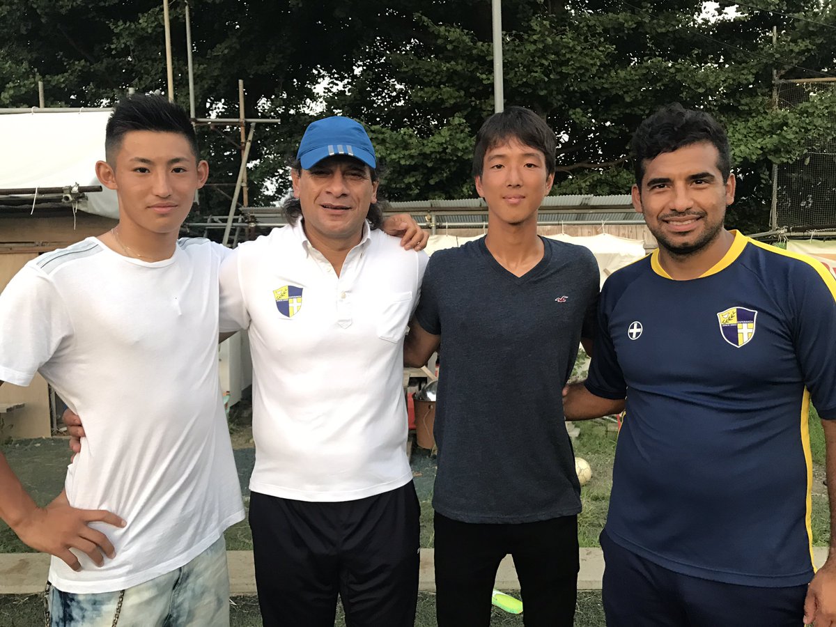 Uzivatel Esperanza Sportsclub Na Twitteru ダビデfcとエスペランサjyのobで 先日のインターハイで準優勝した日大藤沢の三田野慧選手と小屋原尚希選手が 野七里グラウンドに挨拶に来てくれました エスペランサtvでコメントも残してくれてますので ぜひご覧ください