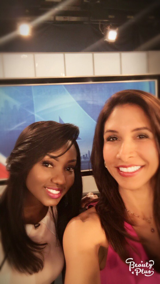 Happy "Friyay" Everyone! Join us "live" on <a href="/kron4news/">KRON4 News</a> <a href="/RobinWinstonTV/">Robin Winston</a>