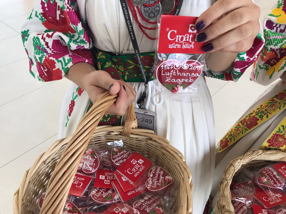 Lufthansa News On Twitter We Love Our Guests Those On Lh1415 To Fra Are Receiving Licitar Hearts Symbol Of The Zagreb Region Why We Celebrate 50 Years Of Service Https T Co 9ohmlewdbo