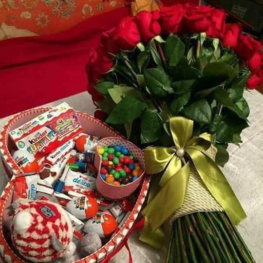 Sh____i90's tweet photo. @rmh3744_ 

100kمحب 🌹

الف  الف مبروكگ  وعقبال المليون وتستاهل  كل  خييير 🌹
 ولك كل التوفيق يارب 🌹 https://t.co/WW4sMou0YI