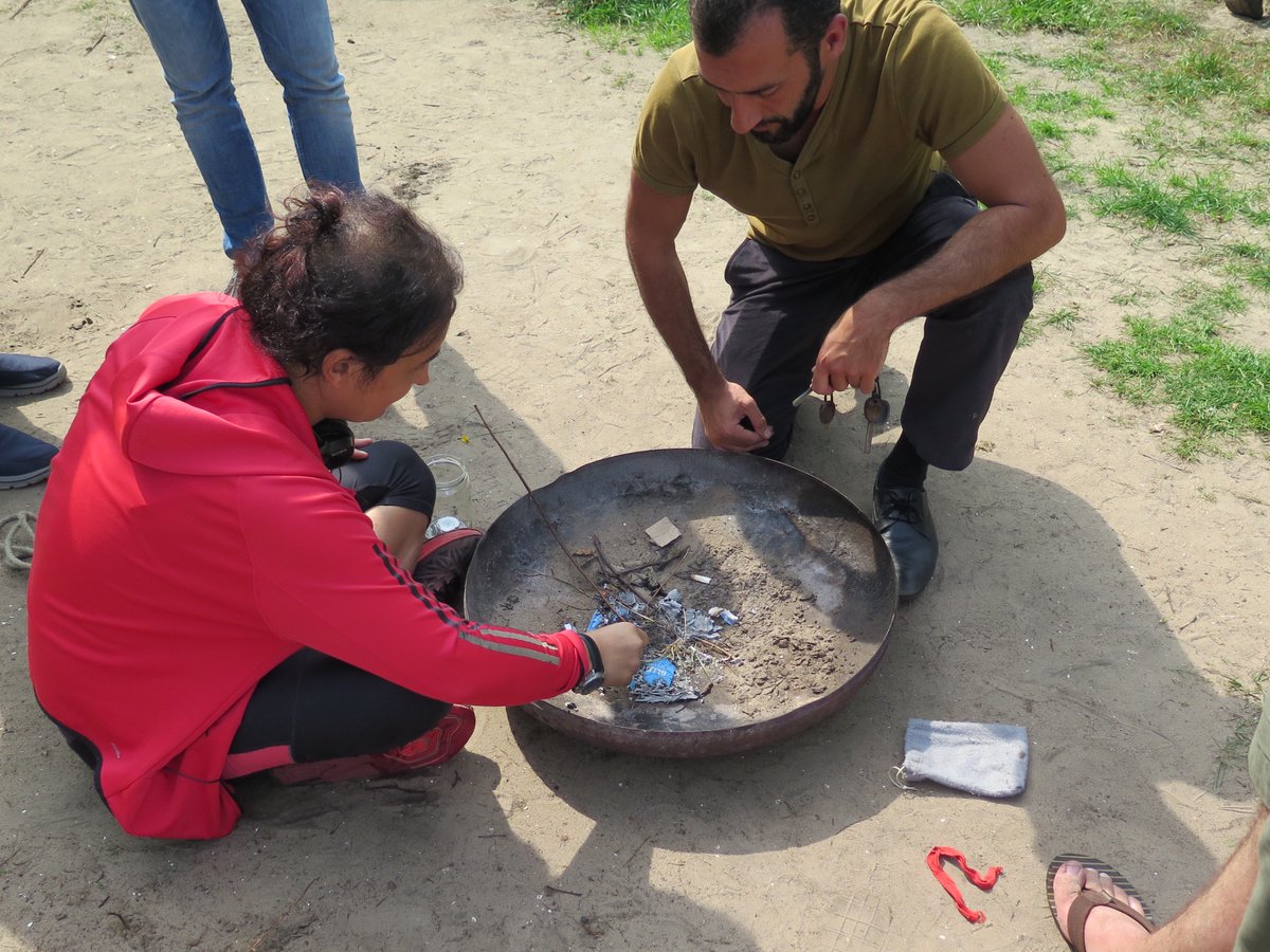 WeCamp23's tweet photo. Being creative with counterfeiting or making fire #wecamp17 #transip https://t.co/xfWlJs3zIg