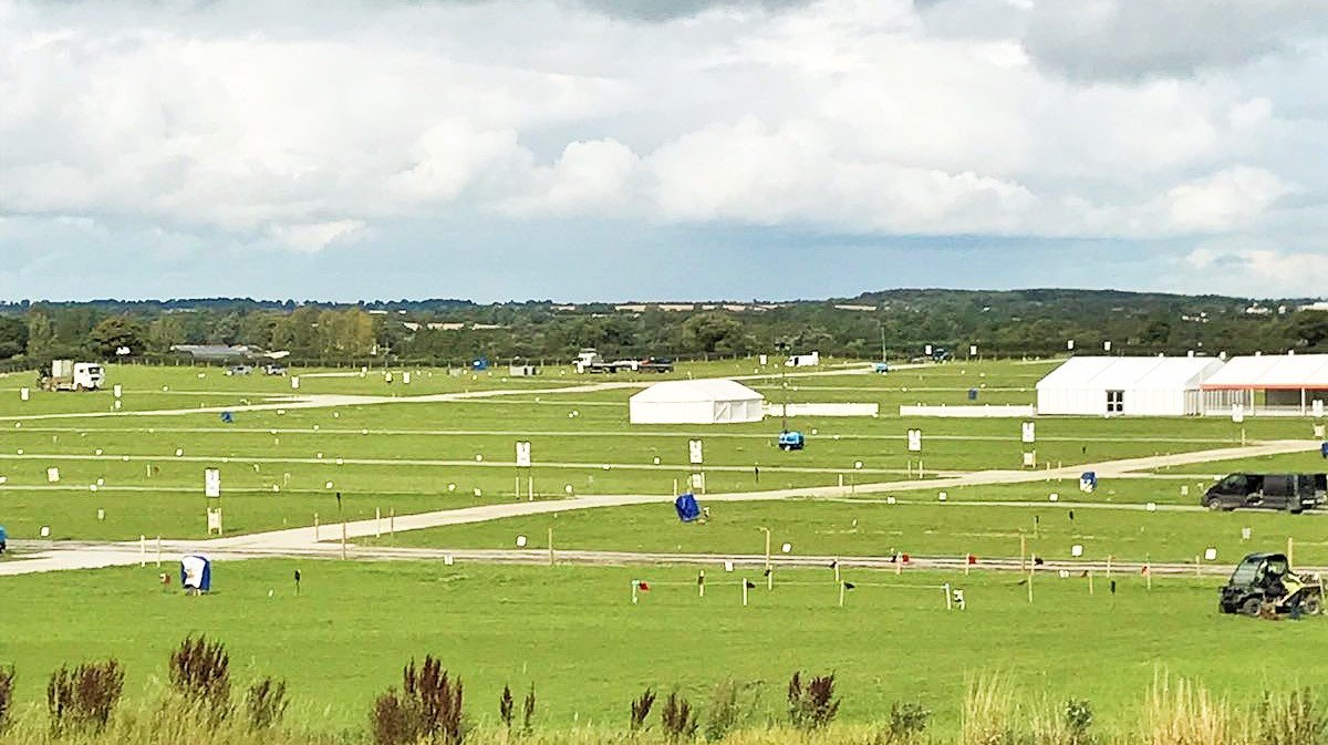 Powerful work taking place out on site this morning in Screggan, Tullamore as it is all action preparing for #Ploughing17 - Sept 19th-21st