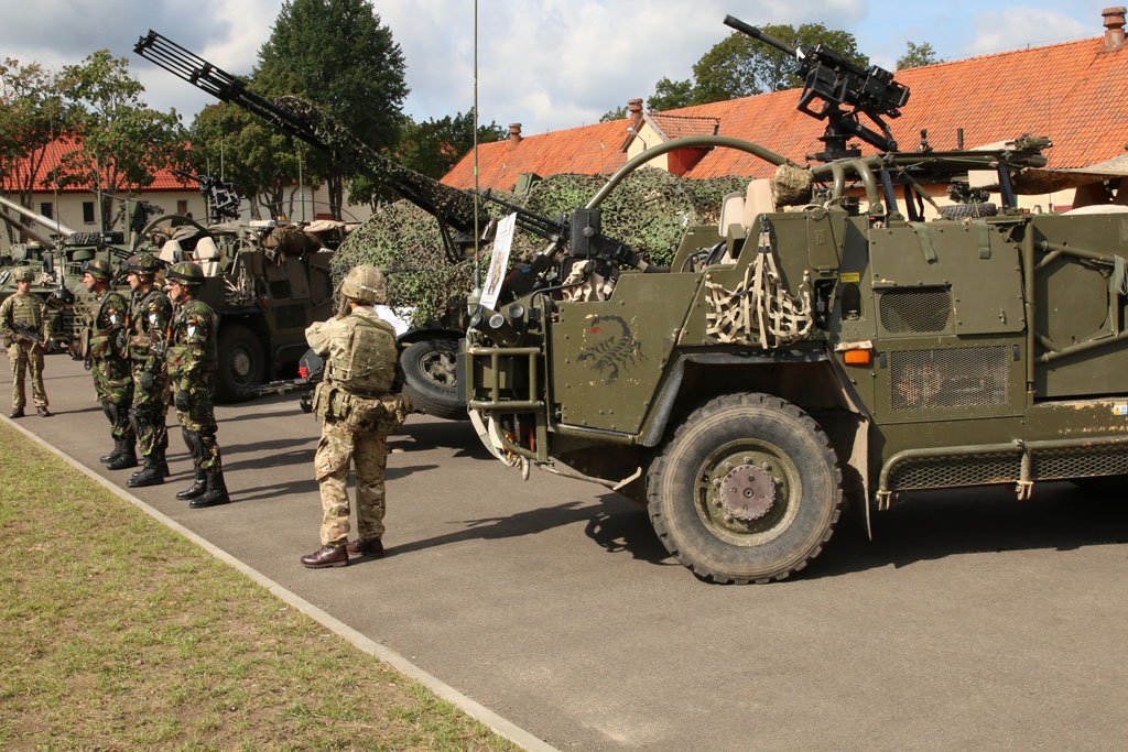 ZAWISZACY's tweet photo. Przygotowania do przyjazdu SG #NATO @jensstoltenberg @BG_Poland_eFP
#Poland @JGromadzinski @MON_GOV_PL @Polska_Zbrojna @DGeneralneRSZ https://t.co/vtMoJZNqpL