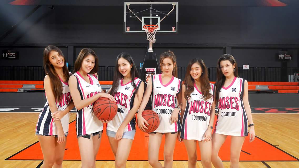 MONO_MUSES's tweet photo. แจกความสดใส ไปกับ #TEAMMUSES 😚😚😚

#monomuses #monomusic https://t.co/vgoNODGMPr