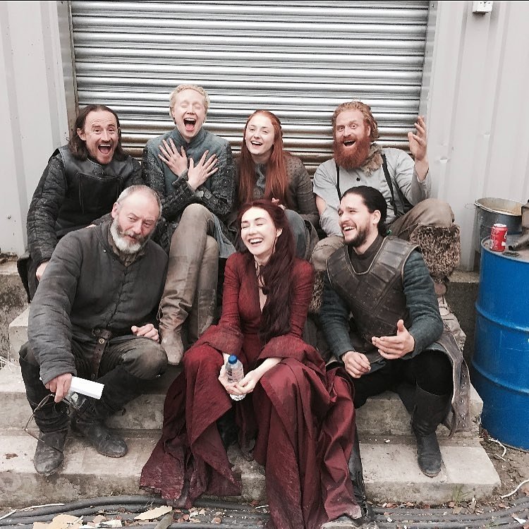 ThronesUpdates's tweet photo. Squad Goals 🔥 #GameOfThrones https://t.co/ldlGMtteZR