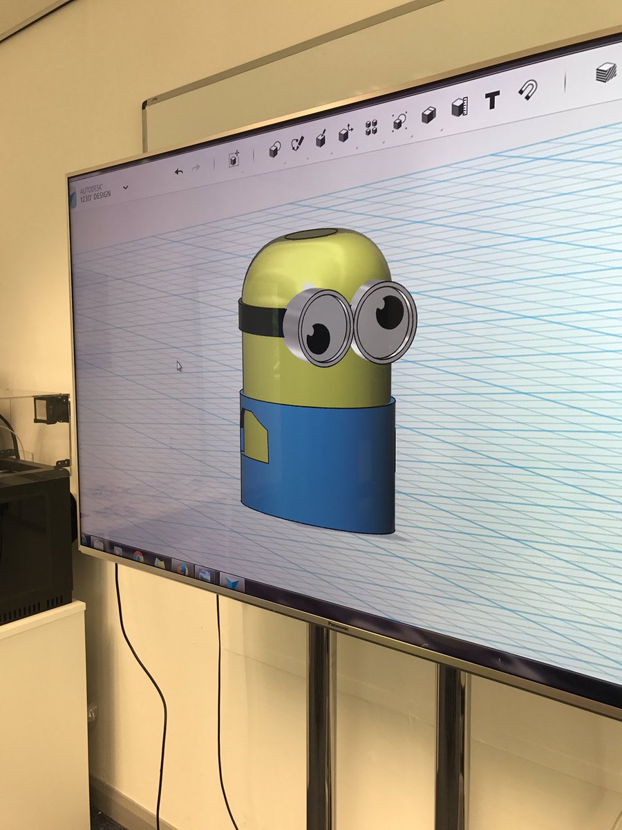 Stuartsfactory's tweet photo. Step by step drawing the minion in today's STEM Lesson #stem #stutech #thetechlab https://t.co/1TqzgzimmM