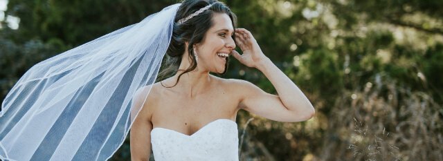 32Whites's tweet photo. Is your big day coming up? Make sure you are smiling with confidence on your #wedding day with 32Whites >>https://t.co/ns2G9uu7Wf #Stockport https://t.co/PI4BjFCSFG