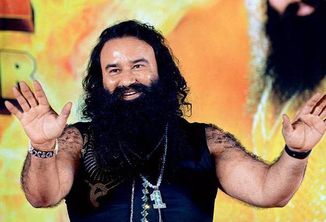 news24tvchannel's tweet image. BIG BREAKING: Dera chief Ram Rahim will go to JAIL #RamRahimVewrdict #Jailterm goo.gl/NyXzXC