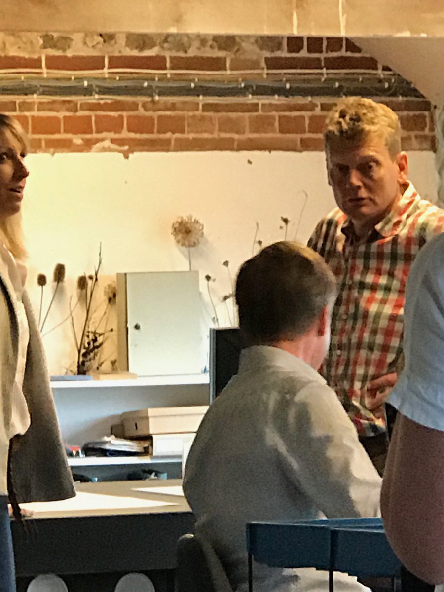 <a href="/Idealogy/">Idealogy</a> Proud to watch the @BBCCountryfile and <a href="/tomheapmedia/">Tom Heap</a> pros film @RuralRBAs <a href="/RuralMaps/">Rural Maps</a> . Good people #countryfile