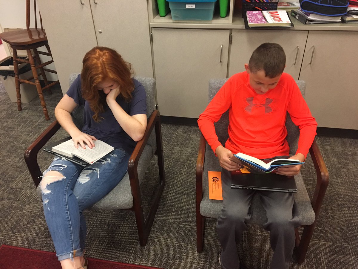 WCSTeachWTech's tweet photo. #Choice #Flex #IndependentRead #8thLA @WapakHS https://t.co/IgoPwHE7YU