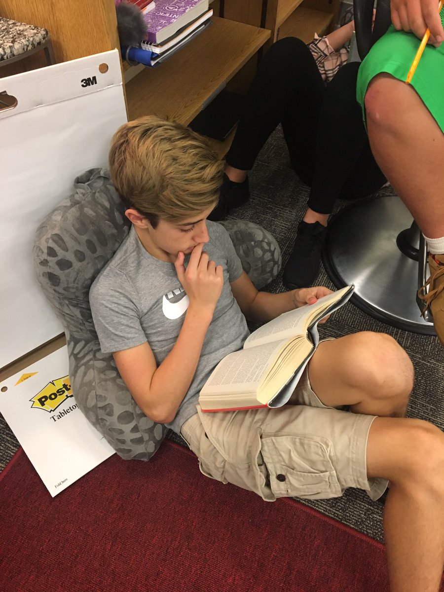 WCSTeachWTech's tweet photo. #Choice #Flex #IndependentRead #8thLA @WapakHS https://t.co/IgoPwHE7YU