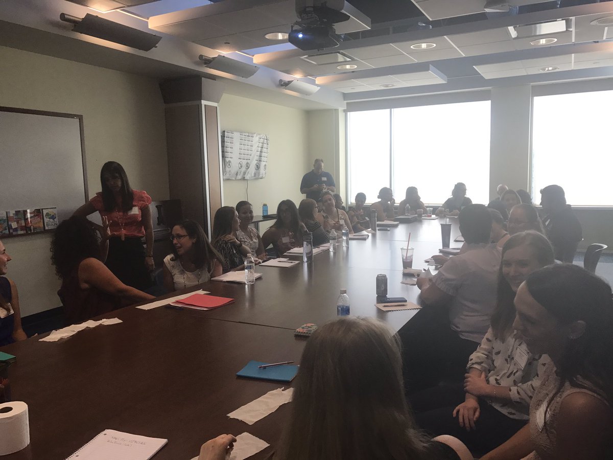 DominiqueP315's tweet photo. Congratulations Ts from Woodcliff Lake, Montvale, River Vale & Hillsdale! Welcome to Pascack Valley Region & mentoring program! #onePascack https://t.co/PY8RktliiF