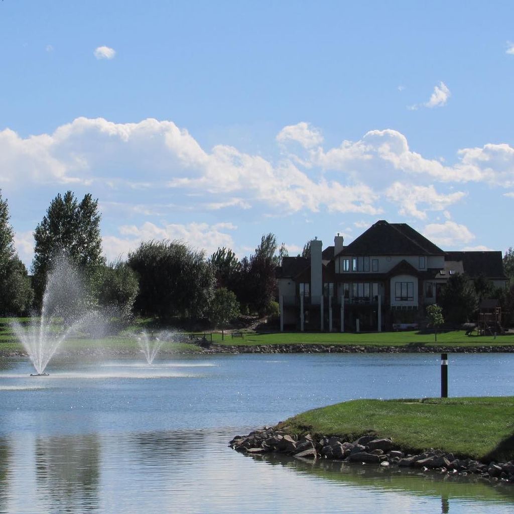 REbyJoyce's tweet photo. Colorado USA Waterfront Property $259,900 - $7,200,000
https://t.co/NcbGQWjUBt
.
.
#waterview #Mountainview #realtor #realestate #realtorl… https://t.co/E1vdLpAOAT