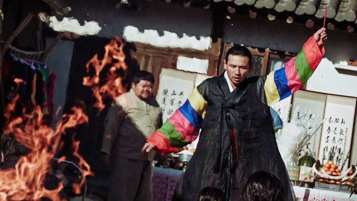 Ssss Sasayan シネマハスラーやってみた 第23回 今回紹介する映画は先入観でものを見る人間を試すの映画 哭声 コクソン を紹介します 後半はネタバレ考察しています T Co 1t5dgpq6lw 映画 ホラー ホラー映画 サスペンス 映画 哭声