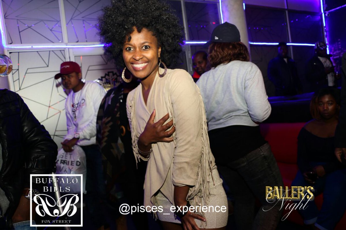 BuffaloBillsSA's tweet photo. #lastweekupdate #ballersnight #everyfriday #buffalobills #ziyawa #beautiful #ladies #standard #lit https://t.co/pxFFgjEPMt
