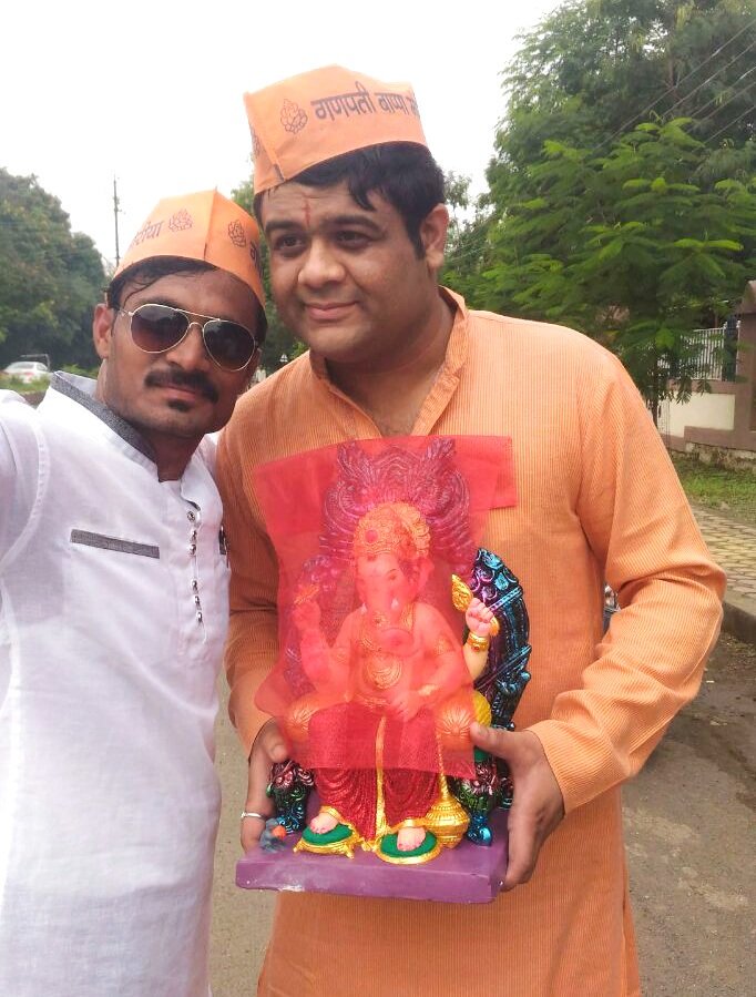 Kirtikumarwank's tweet photo. #DigitalBappa #MMFPL
#बाप्पा_मोरया...🌺🌺 https://t.co/AMN6pMiJ2F