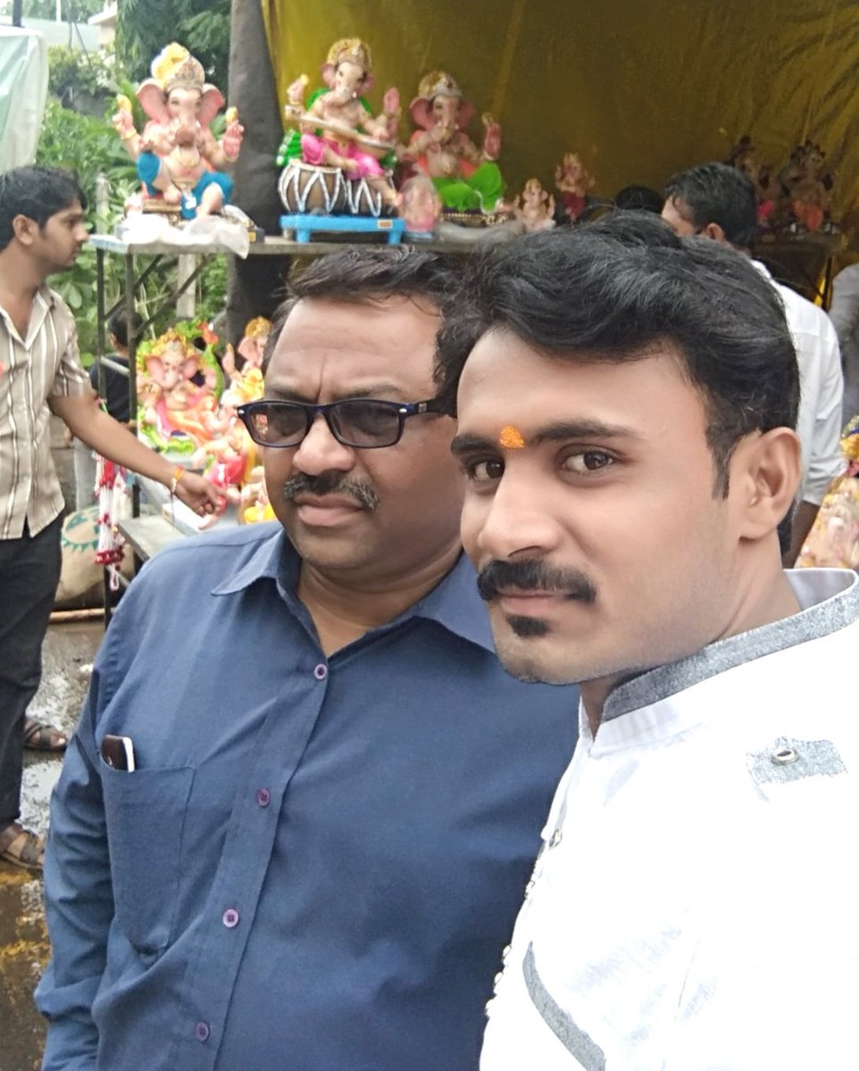 Kirtikumarwank's tweet photo. #DigitalBappa #MMFPL
#गणपती_बाप्पा_मोरया... https://t.co/e9f5Ykbppd