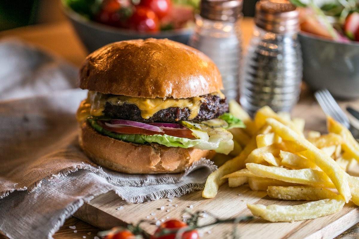 Apparently it's #NationalBurgerDay....be rude not to really wouldn't it? Just £10 with a soft drink between 12 &amp; 6. <a href="/SelectButchery/">Select Butchery</a> #Friyay