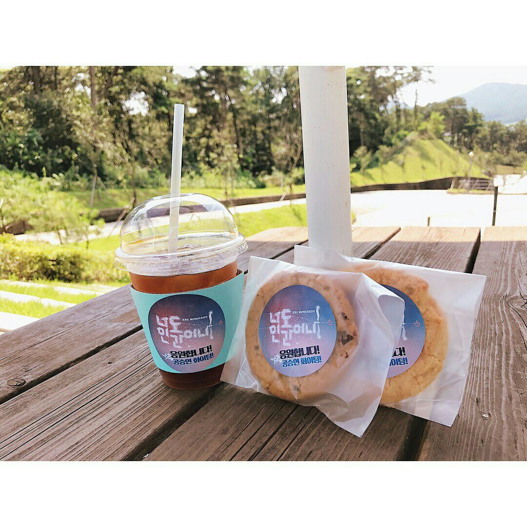 DIEnOfZVoAA6-oT.jpg:large