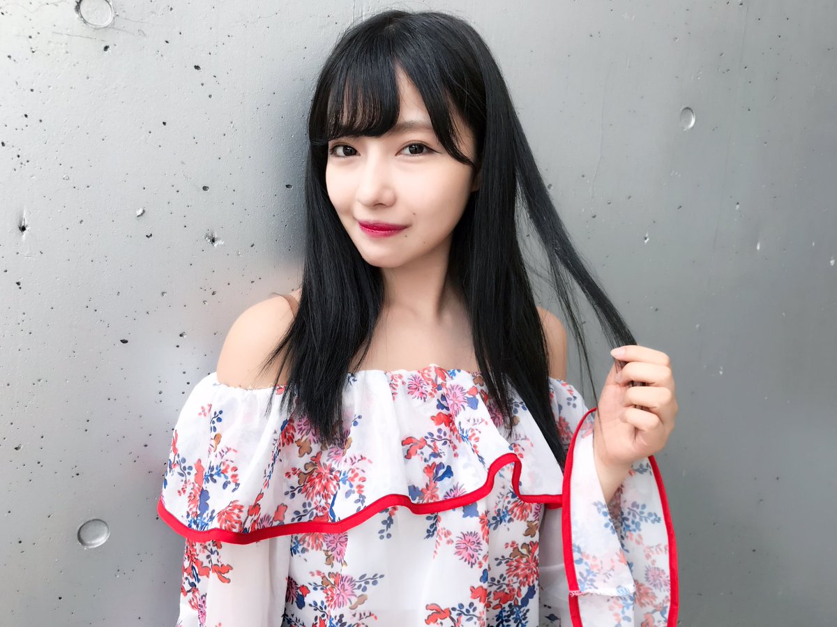 村瀬 紗英 いい曲やな と思った時の Dnce 率が凄い あとなんか今 弟がトトロのメイちゃんのモノマネしてるのが聞こえて来る 全然にてない 誰かやめさせて 紗英の方がうまい