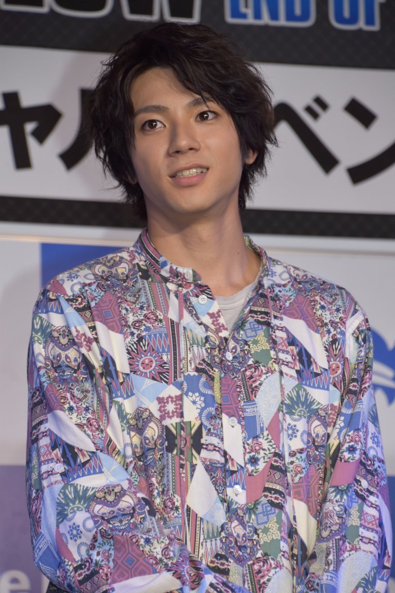 eigaland's tweet image. 黒木啓司、山田裕貴ら『#HiGH_LOW』キャストがファンとハイタッチ！ここだけの裏話も eigaland.com/topics/?p=56020【写真16枚】 #ENDOFSKY #黒木啓司 #山田裕貴 #稲葉友 #鈴木貴之 #一ノ瀬ワタル