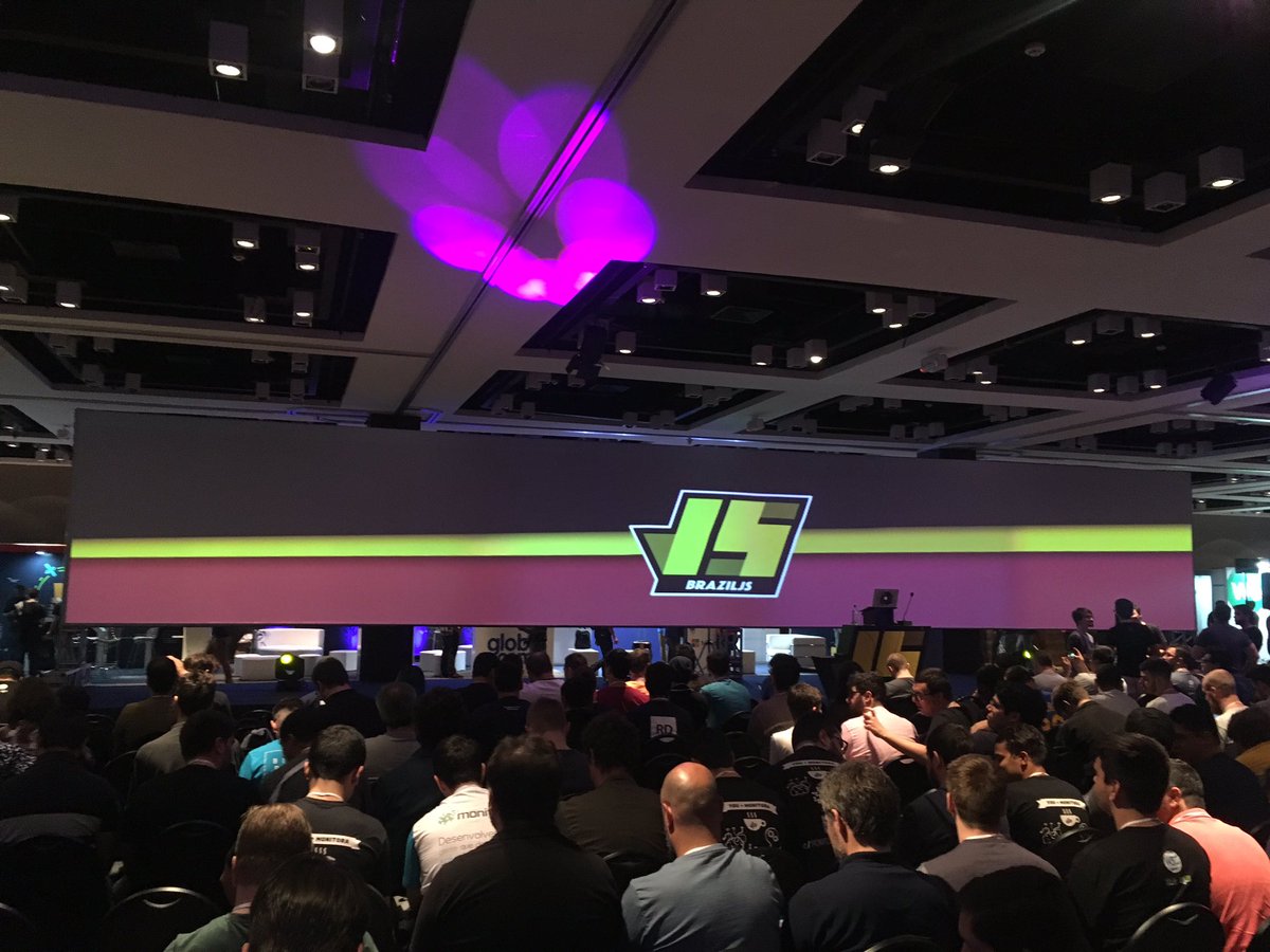 locaweb's tweet image. E além do #AndroidDevConference, estamos também no #BrazilJS em Porto Alegre! 🤘🏼 #LWnoBrazilJS