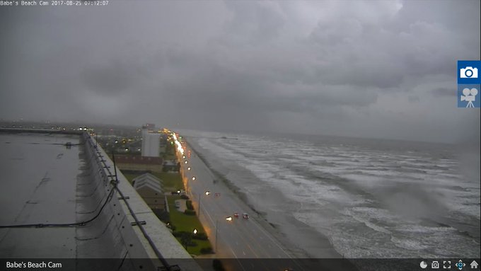 View image on Twitter