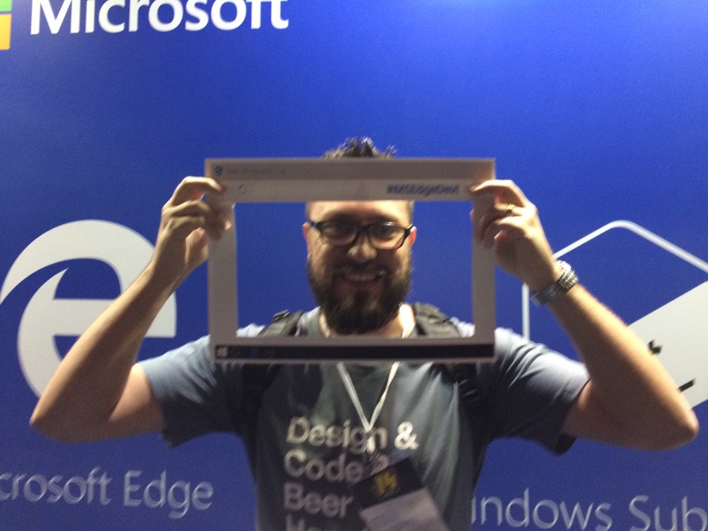 ricardok's tweet image. #brasiljs eu no #MSEdgeDev!  😎
