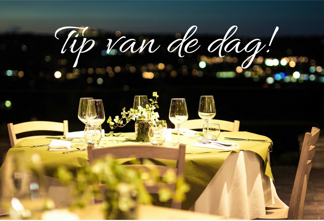 CotedazurNL's tweet photo. Zorg dat je de tijd van eten goed plant in het Zuiden van #Frankrijk. In de meeste restaurants serveren ze geen eten tussen 14:00-19:00 uur. https://t.co/hJsY2ISRF2