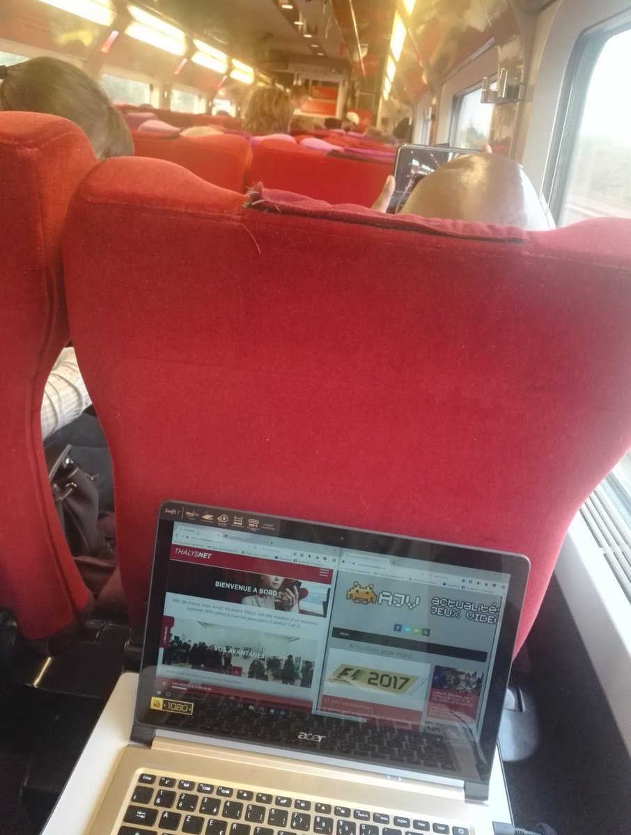 actu_jv's tweet photo. Un bonheur de pouvoir bosser dans le train Cologne - Paris grâce au Wifi offert aux passagers 😱 @Thalys_de @thalys_fr #GamescomGV 👌 🇩🇪🇫🇷 https://t.co/pbhSYNBGoM