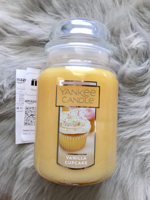 Oooooh what a sweet surprise✨thank you so much! https://t.co/SyXTw5OPHL<a href="/tag/onmfc"class="tags"><span>#onmfc</span></a>
