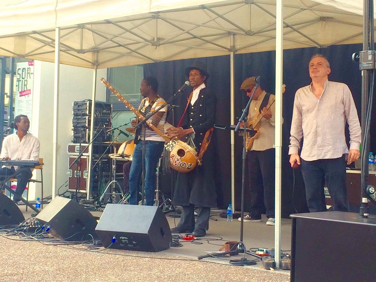 #Concert de <a href="/aboungoni/">Abou Diarra</a> #live hier à #Gentilly près de <a href="/Paris/">Paris</a> (c) Lara Barbarian @CSB_Prod <a href="/GINGERSOUNDS/">GINGER SOUNDS</a>