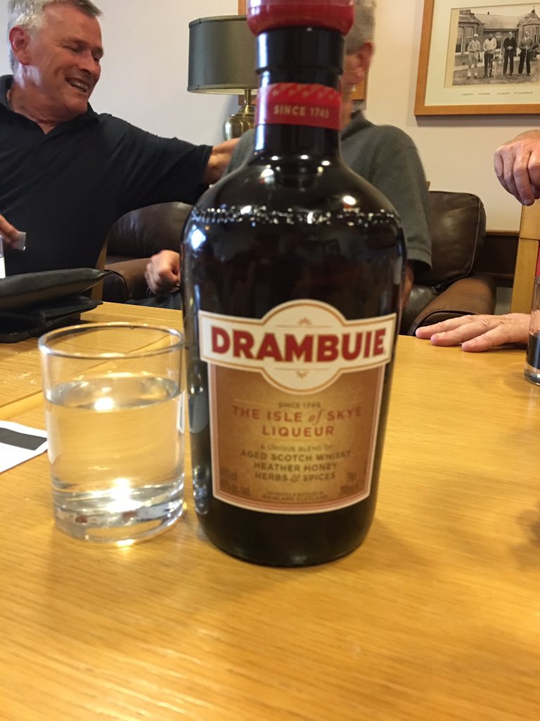 l44rgo's tweet photo. @drambuie  https://t.co/1K6znWgbNw