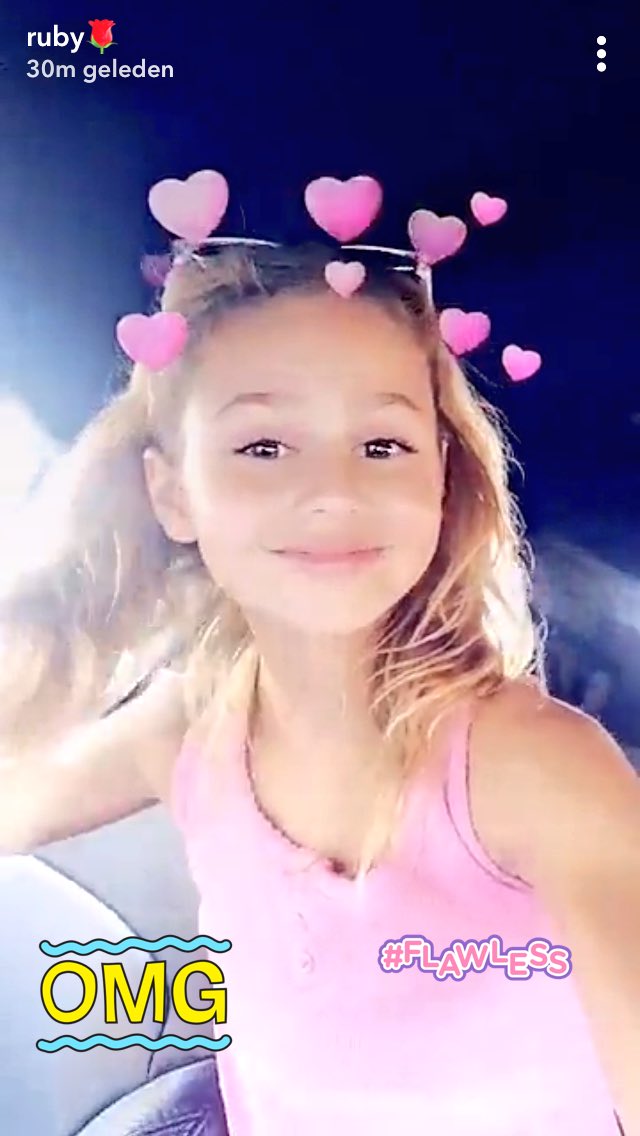 luvingruby's tweet image. She's so cute I can't omg 😍 @rubyroseturner @rubyroseturner @rubyroseturner