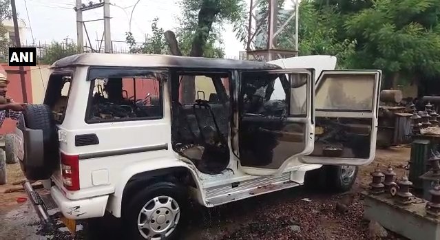 View image on Twitter