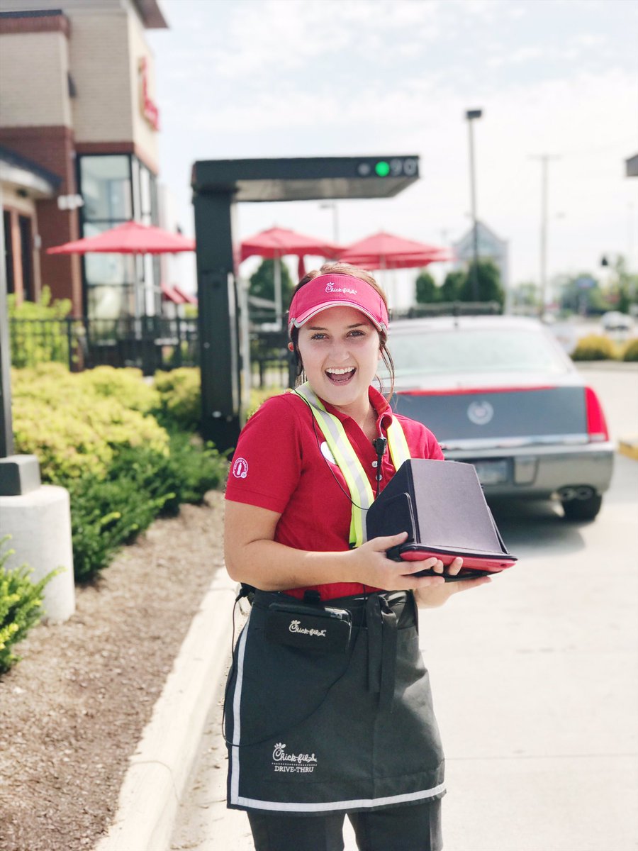 cfaAirportHwy's tweet photo. Experience a drive thru like never before! Our team members are excited to serve you outside! Come through and say "hello!" #DriveThruGoals https://t.co/NYO6FPzN86
