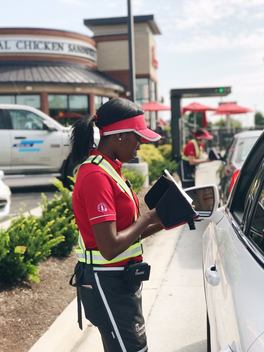 cfaAirportHwy's tweet photo. Experience a drive thru like never before! Our team members are excited to serve you outside! Come through and say "hello!" #DriveThruGoals https://t.co/NYO6FPzN86