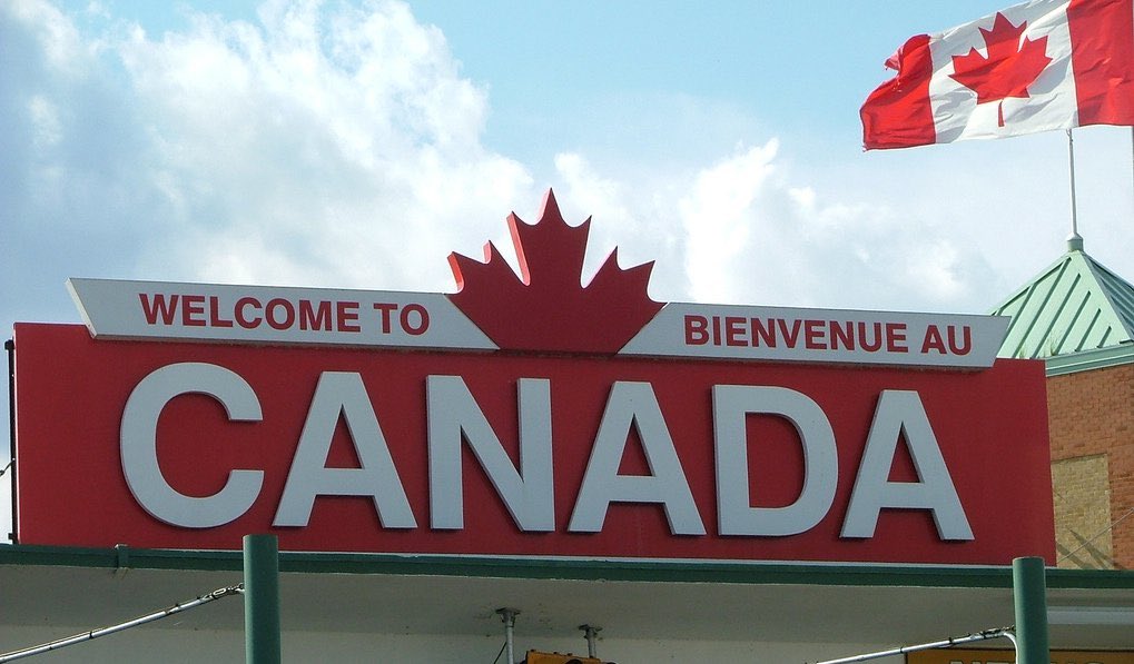 capsiacepi's tweet photo. A warm welcome to the thousands of new international students arriving to study in our public schools this year! #capsiacepi #studyincanada https://t.co/RtteNsJnOm