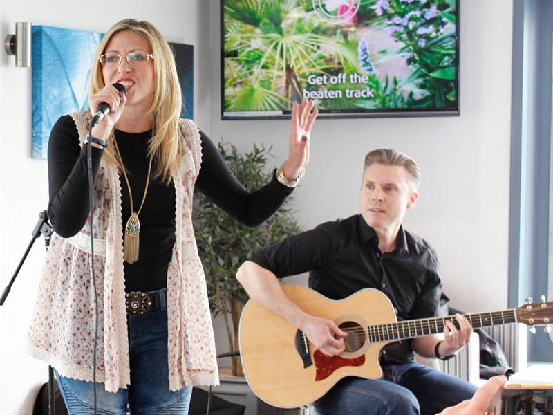 Artist <a href="/BeXofficialpage/">BeX</a> joins the likes of REM Pet Shop Boys Blondie on a new playlist celebrating the Isle of Wight open.spotify.com/user/wightlink…