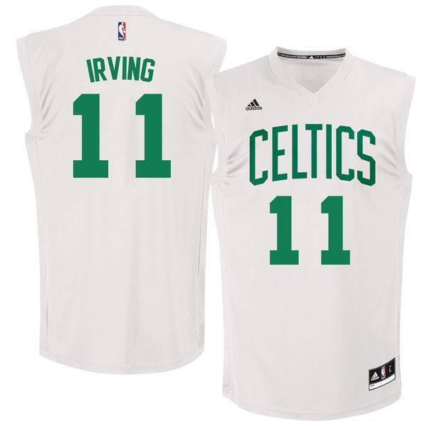 セルティックスに電撃トレードで移籍したカイリー・アービング選手の背