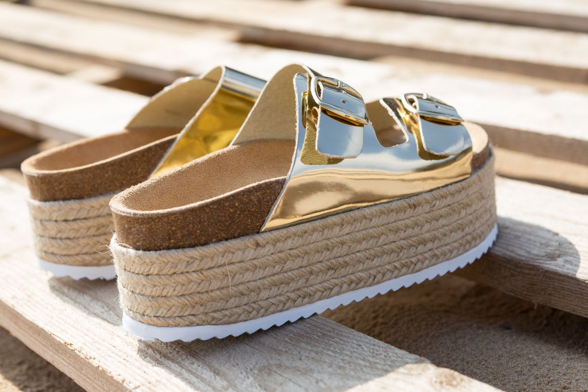 drfish_co's tweet photo. ⚠#Rebajas #Locas
😲#Sandalias #Bio 29.90€
🔝Máxima #Calidad
⬇Consulta todos los modelos en la Web⬇ 
🏄https://t.co/BZqwUii9AN🏄
 #drfish https://t.co/V5gEuHSCAc