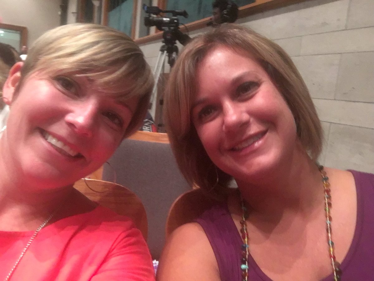 Stephanie Roszko tweet media