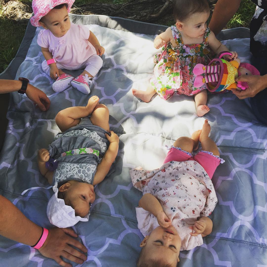 Our Outdoor Mat features a wipe-clean lining and detachable strap for easy transport. Photo @ melfarinacci #outdoor bit.ly/2tjDEwN