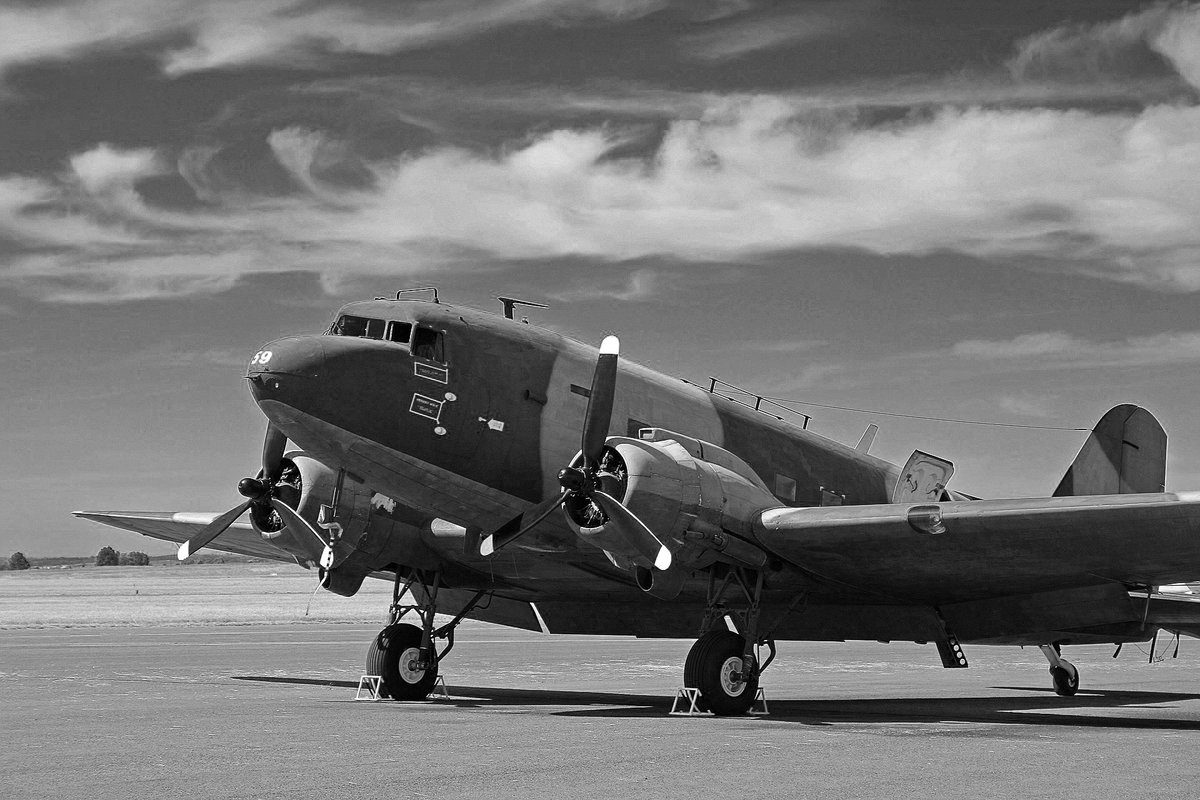 Excited for Lancaster Airport Community Days this weekend? Stop by Oregon Dairy's booth to find out more about upcoming events #oregondairy