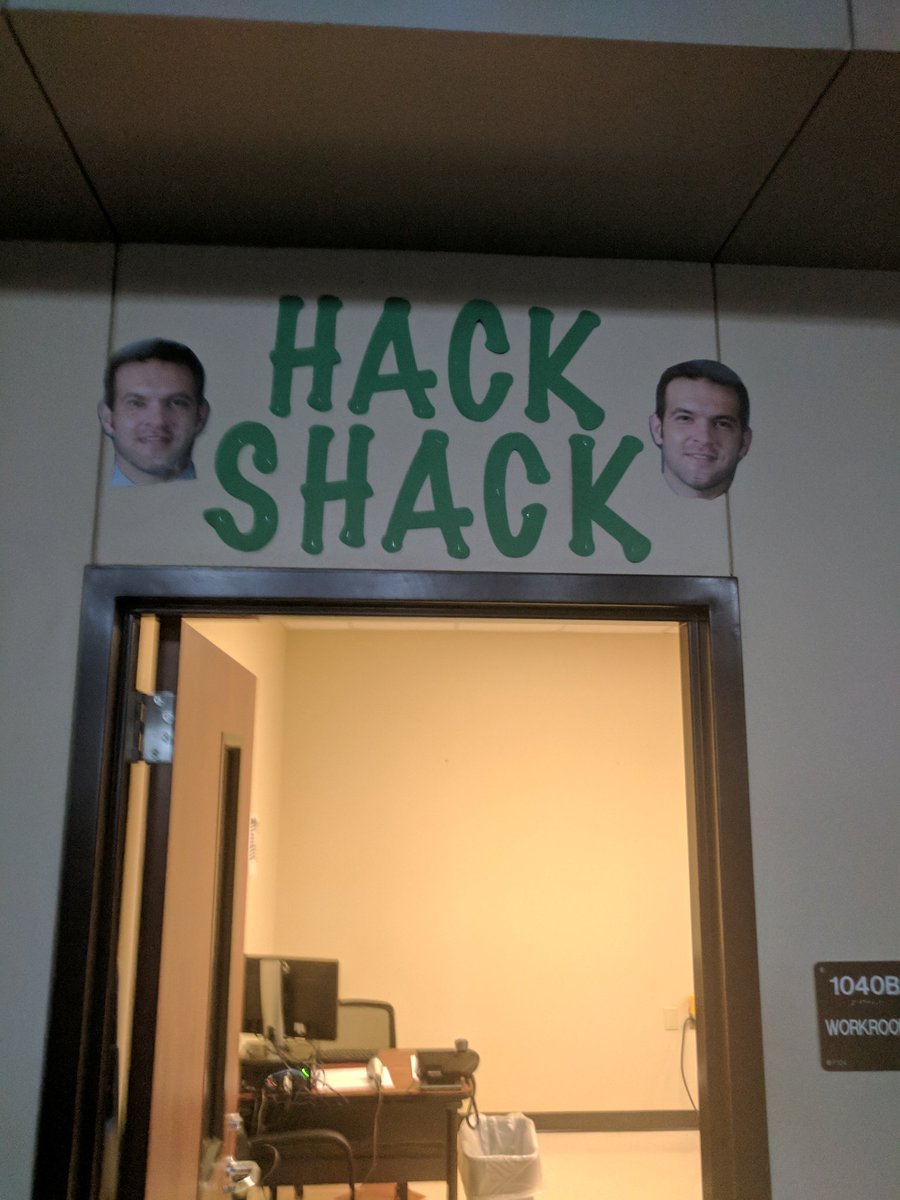 jetteachestech's tweet photo. I guess this is what happens when you tell high school student they are the face of the group not you. #talontech https://t.co/hZKio2GRw0