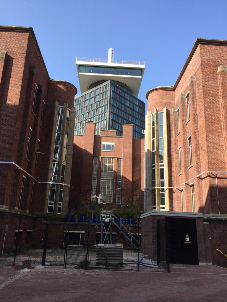 JGadet's tweet photo. Dacht #Noord goed te kennen, maar @Marcelbldal vouwde in 2 uur nieuwe wereld voor me open met oa A'damse @ZOLLVEREIN https://t.co/hK77tCbM3i