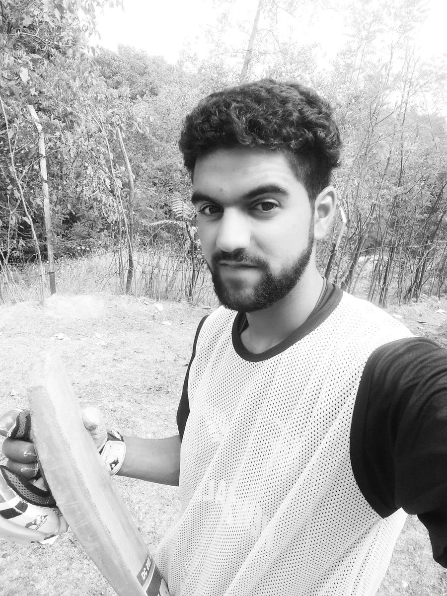 majidyousef04's tweet photo. Ufffffff ... Finally the first ton of the season ... Too often i see such but this time its smwht spcl fr me ...
#Man_Of_The_Match
#ACL5 https://t.co/IIMVeFR1eR